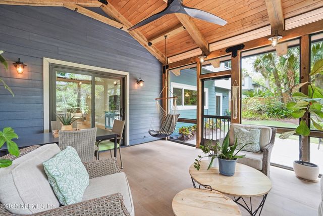 1852 HICKORY Lane, Atlantic Beach, FL 32233