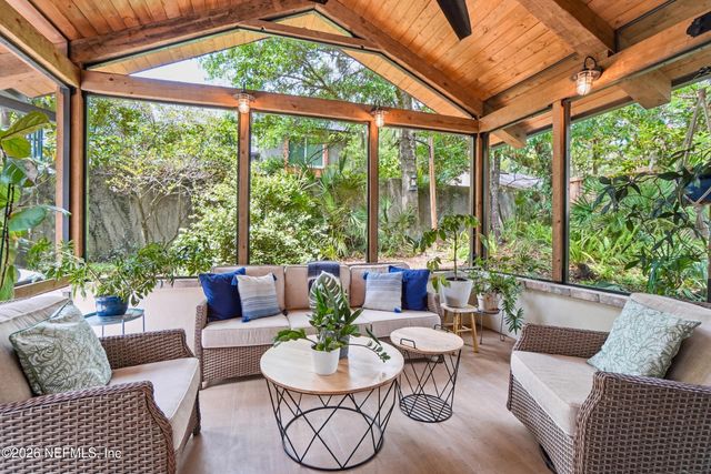 1852 HICKORY Lane, Atlantic Beach, FL 32233