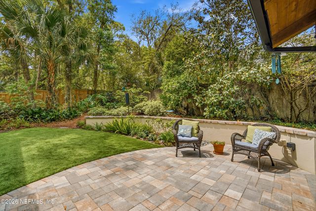 1852 HICKORY Lane, Atlantic Beach, FL 32233