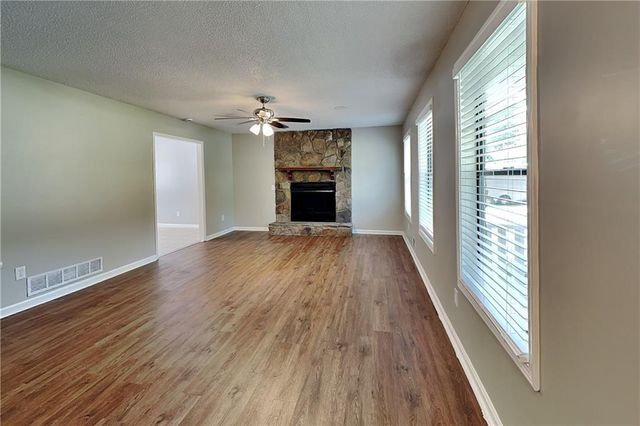 1775 Cumberland Trace, Acworth, GA 30102