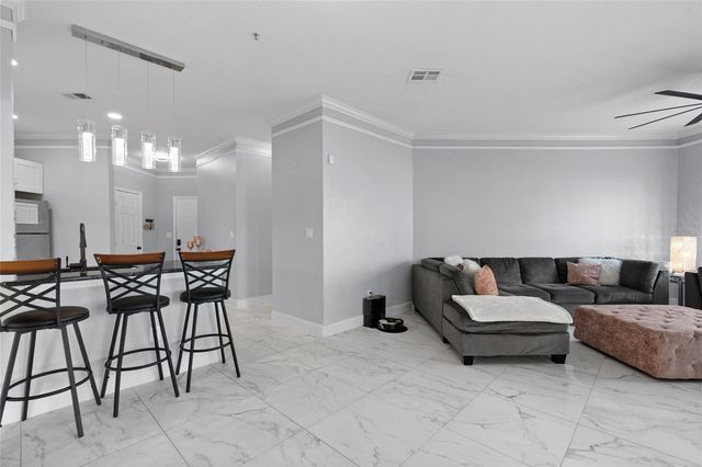 4333 BAYSIDE VILLAGE DRIVE 110, Tampa, FL 33615