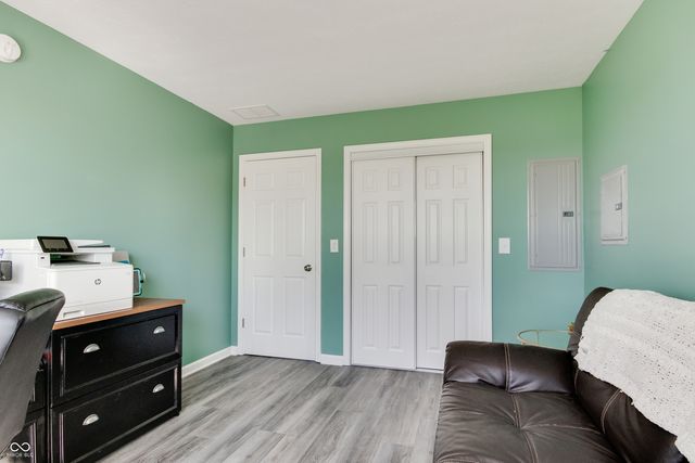 8526 Sandrea Lane S, Ladoga, IN 47954
