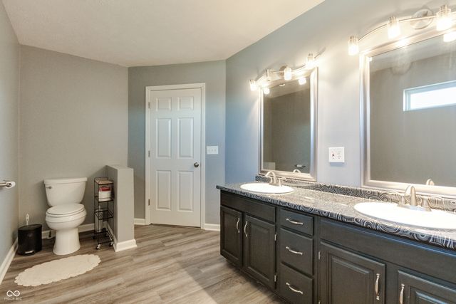 8526 Sandrea Lane S, Ladoga, IN 47954