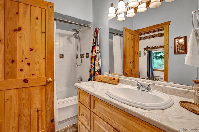 46 Singleton Road, Alma, CO 80420