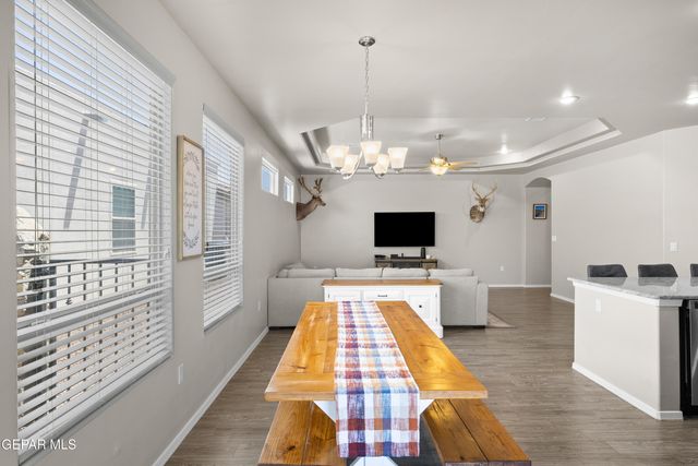 12401 KNIGHTSBRIDGE Drive, Horizon City, TX 79928