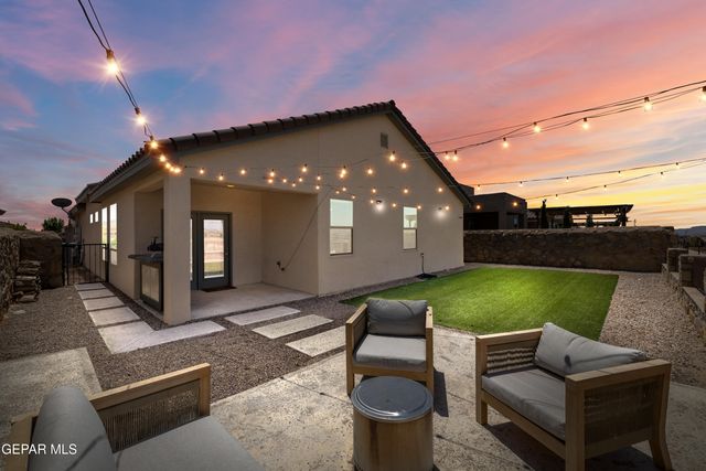 12401 KNIGHTSBRIDGE Drive, Horizon City, TX 79928