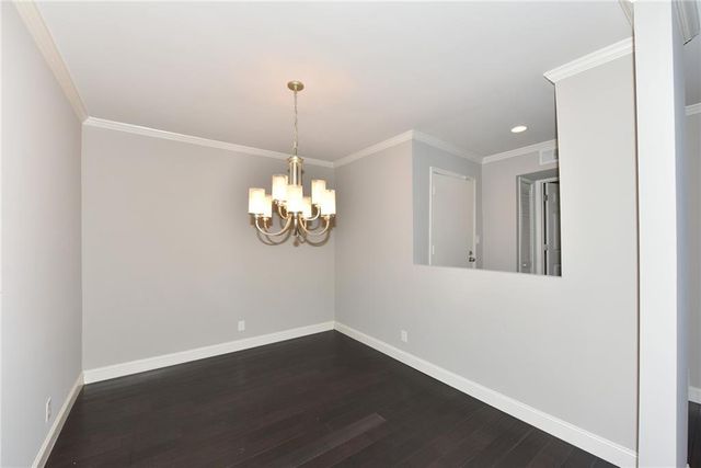5115 Chemin De Vie NE 5115, Atlanta, GA 30342