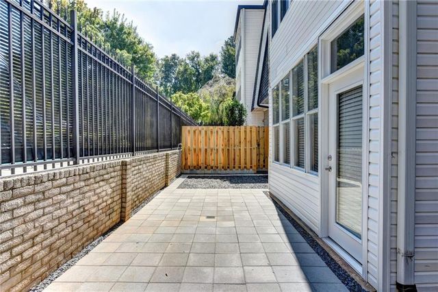 5115 Chemin De Vie NE 5115, Atlanta, GA 30342