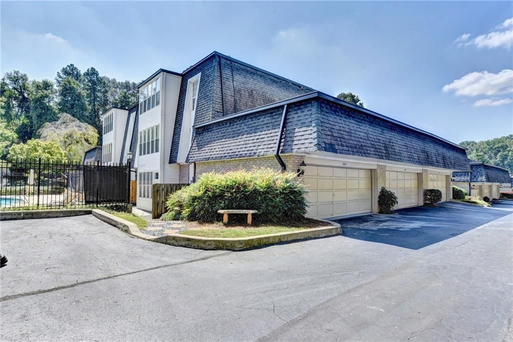 5115 Chemin De Vie NE 5115, Atlanta, GA 30342