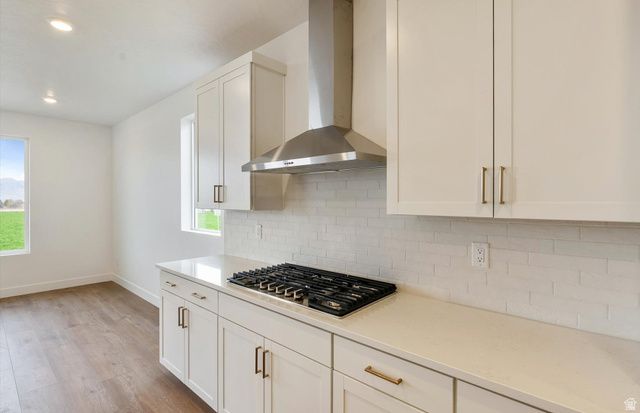 1033 E 250 S, Salem, UT 84653