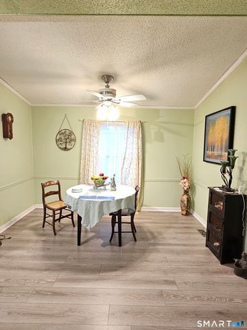 1 Circle Drive, Stonington, CT 06378