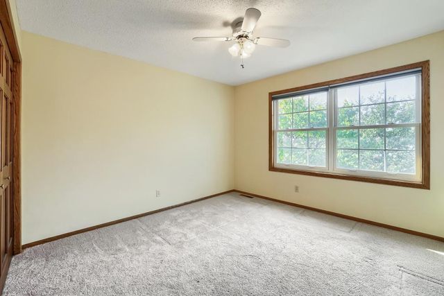 1568 Ashbury Place, Eagan, MN 55122