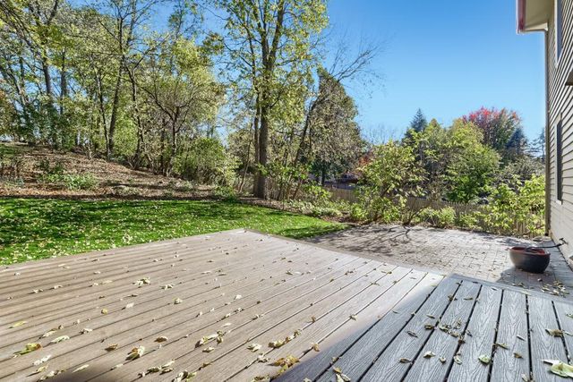 1568 Ashbury Place, Eagan, MN 55122