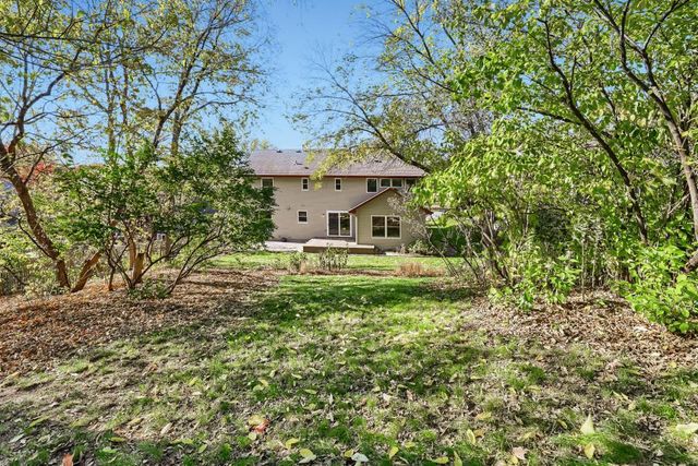 1568 Ashbury Place, Eagan, MN 55122