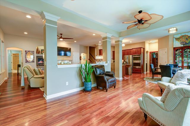 1736 James Basford Place, Mount Pleasant, SC 29466