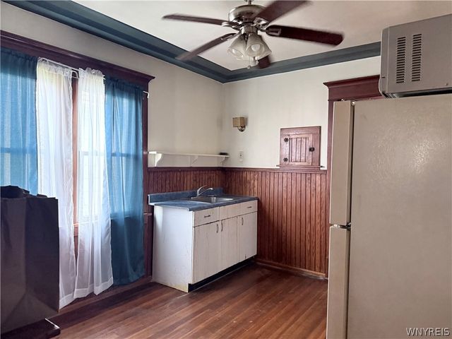 467 East Street, Buffalo, NY 14207