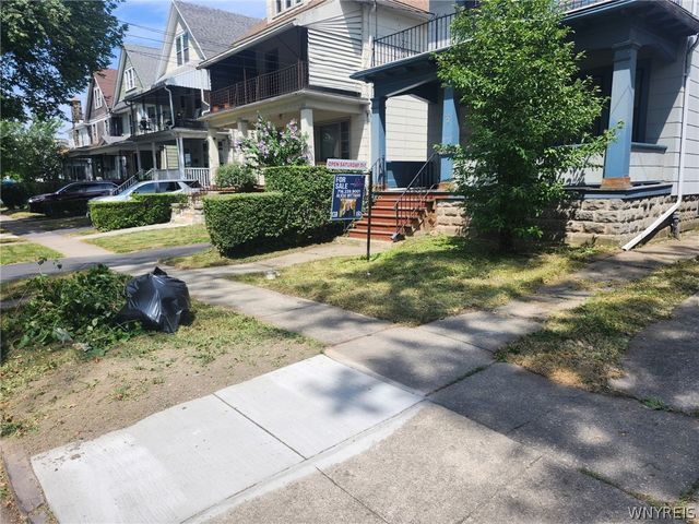 467 East Street, Buffalo, NY 14207