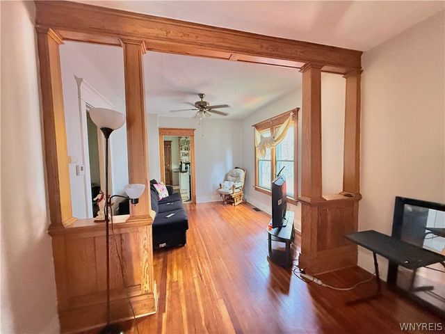 467 East Street, Buffalo, NY 14207