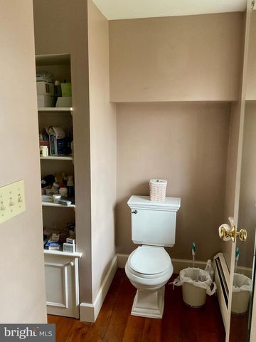 1145 READING RD, Narvon, PA 17555