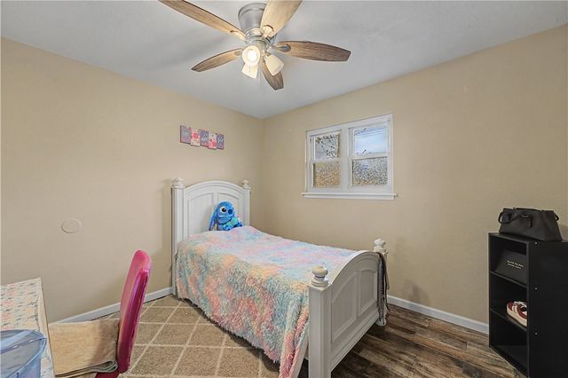 1003 SW 2nd Street, Bentonville, AR 72712