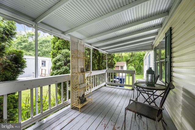 112 MCKINLEY DR, Coatesville, PA 19320