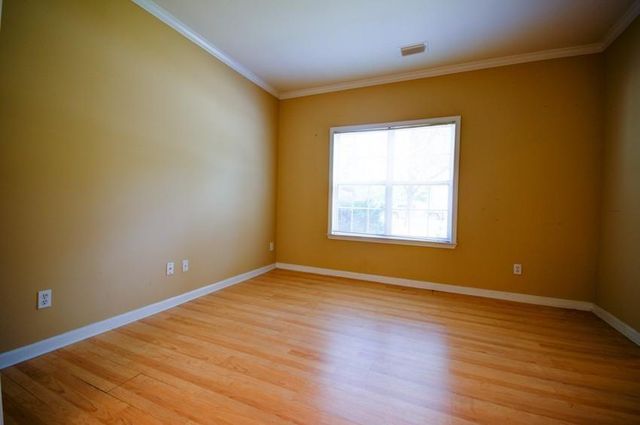 589 Reading Court, Lawrenceville, GA 30043