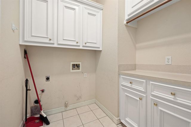 5122 Tidewater Court, Pasadena, TX 77505
