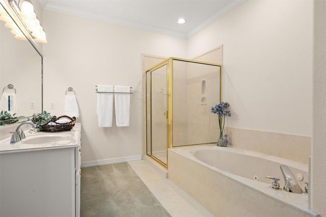 5122 Tidewater Court, Pasadena, TX 77505
