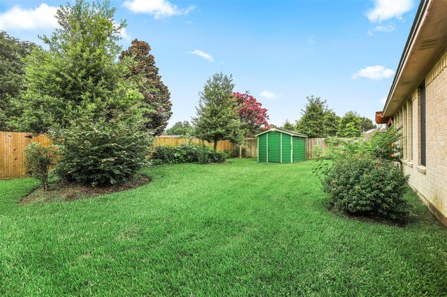 5122 Tidewater Court, Pasadena, TX 77505