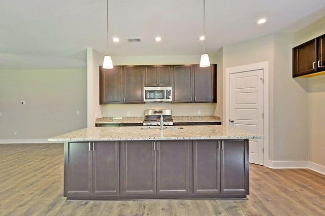 222 Creek Pointe Drive Drive, Moncks Corner, SC 29461