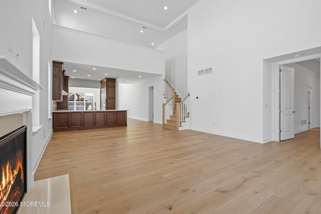 15 Ashlynn Court, Manalapan, NJ 07726