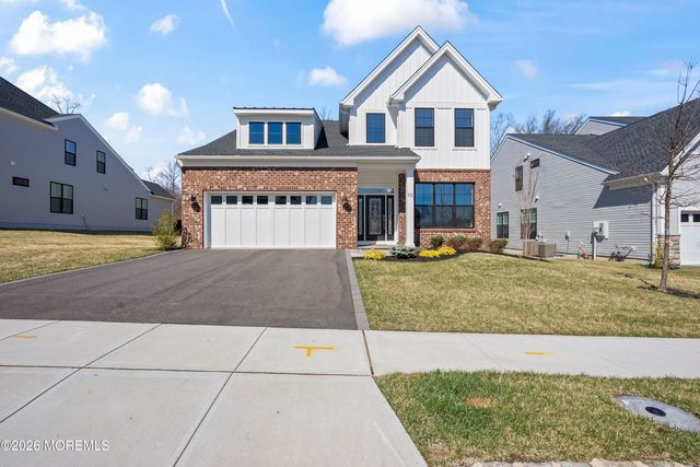 15 Ashlynn Court, Manalapan, NJ 07726
