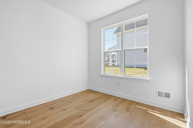 15 Ashlynn Court, Manalapan, NJ 07726