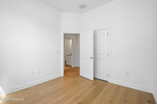 15 Ashlynn Court, Manalapan, NJ 07726