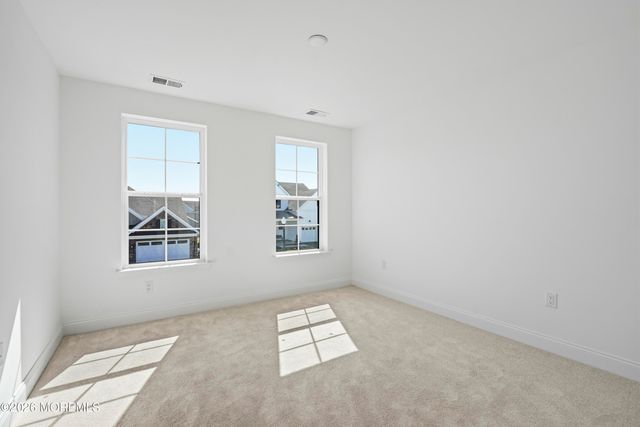 15 Ashlynn Court, Manalapan, NJ 07726