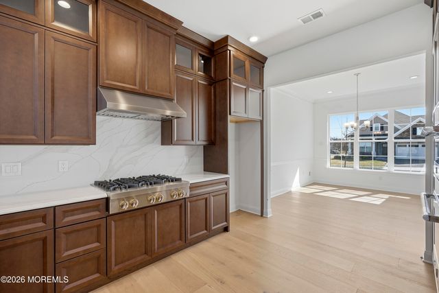 15 Ashlynn Court, Manalapan, NJ 07726