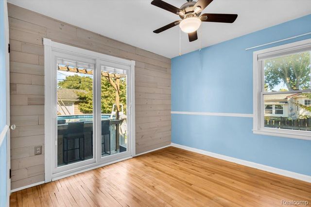 2311 Kalama Avenue, Royal Oak, MI 48067