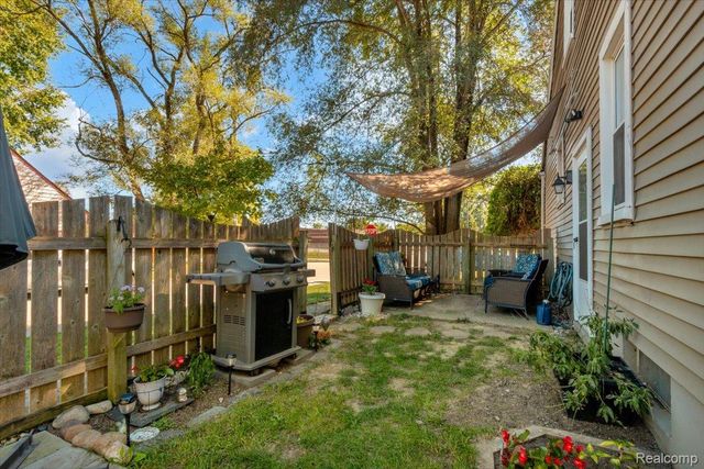 2311 Kalama Avenue, Royal Oak, MI 48067