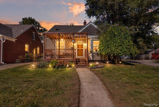 2311 Kalama Avenue, Royal Oak, MI 48067