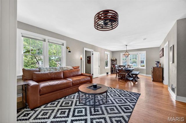 1901 Krekel Place, St Charles, MO 63301