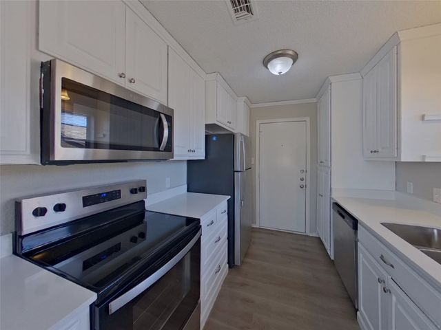 1016 Kay Lynn Street, Mansfield, TX 76063