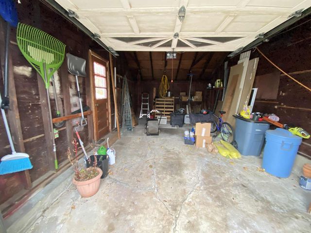 25 Topstone Drive, Danbury, CT 06810