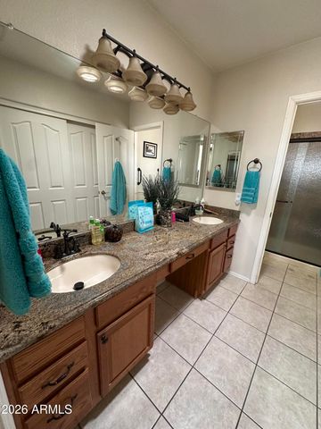 1797 E Gleneagle Drive, Chandler, AZ 85249