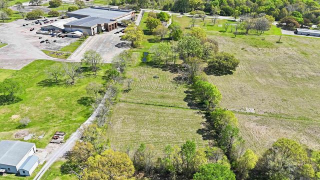 13691 Plank Rd, Baker, LA 70714