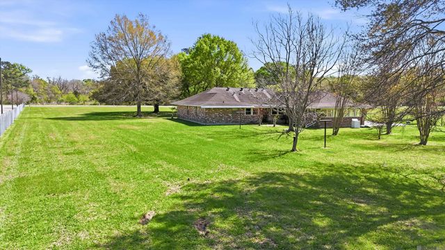 13691 Plank Rd, Baker, LA 70714