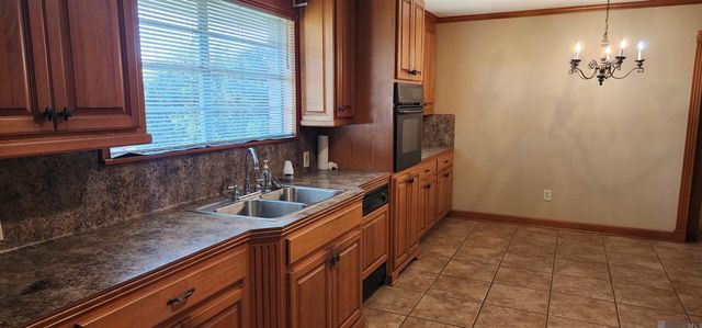 13691 Plank Rd, Baker, LA 70714
