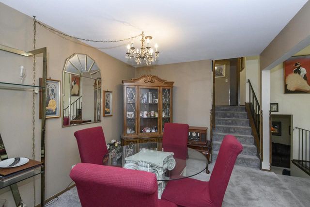 7821 W Heather AVENUE, Milwaukee, WI 53223