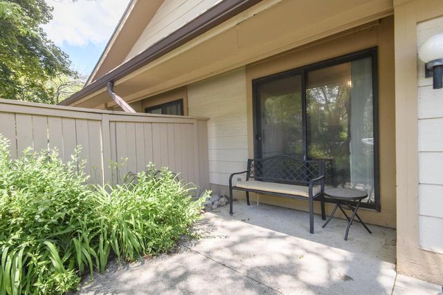 7821 W Heather AVENUE, Milwaukee, WI 53223