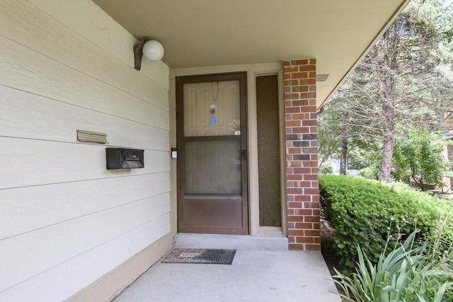 7821 W Heather AVENUE, Milwaukee, WI 53223