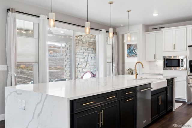 8507 Hotchkiss Loop, Littleton, CO 80125